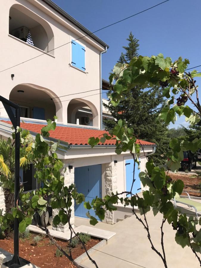 Apartment Tin Pinezići Exteriér fotografie